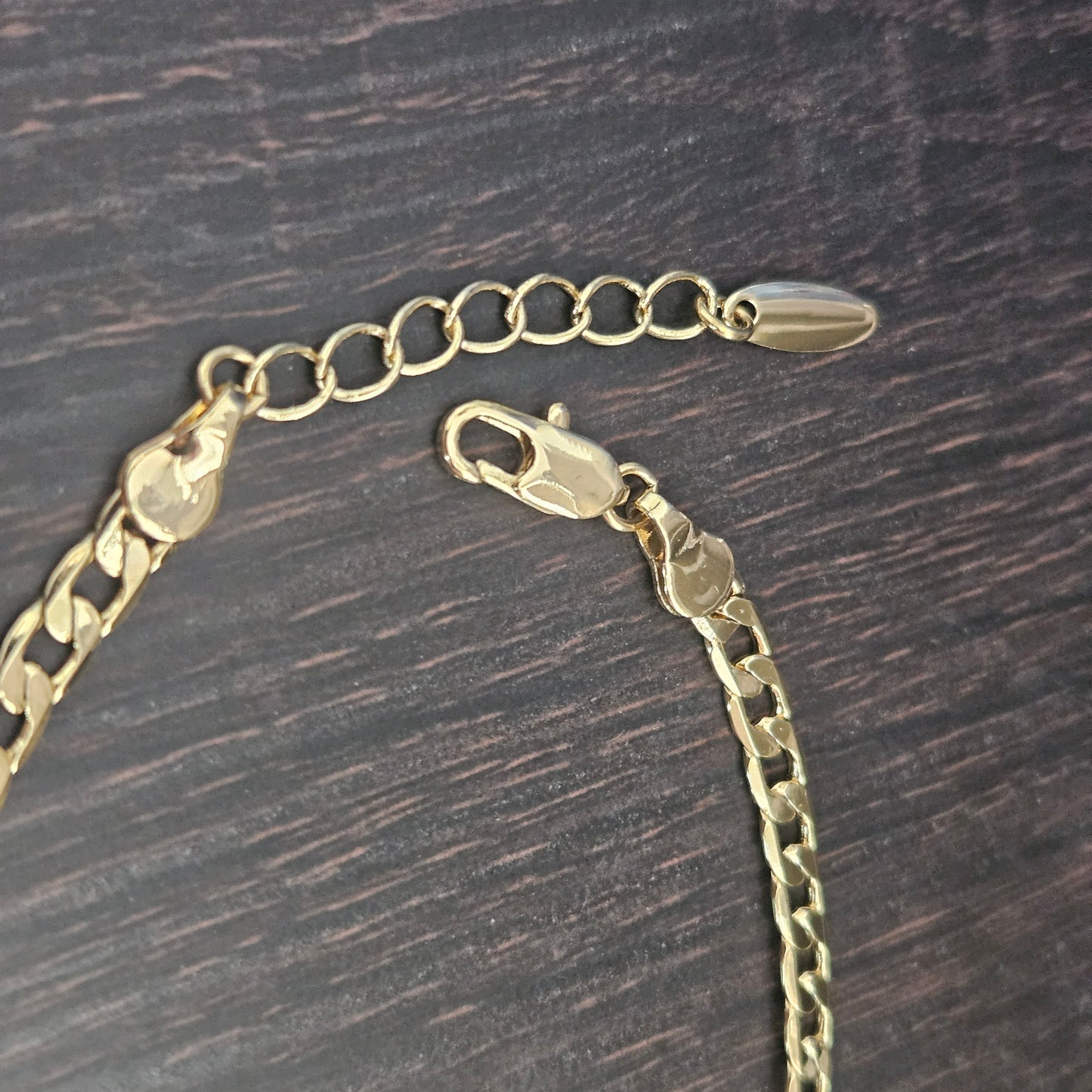 Cuban Style 14k Gold Plated Bracelet for Women 7in Adjustable