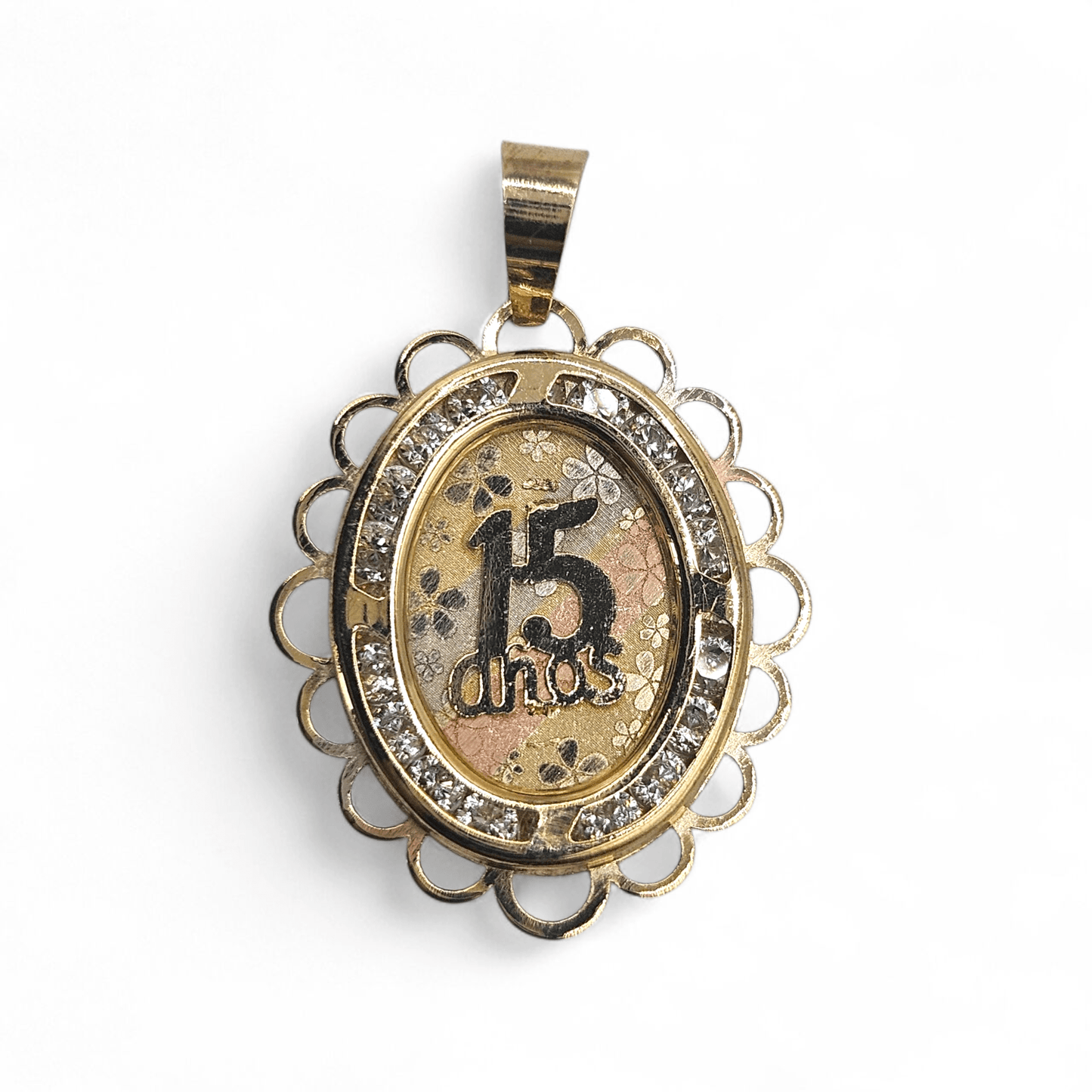 14K Gold 15 Años Pendant