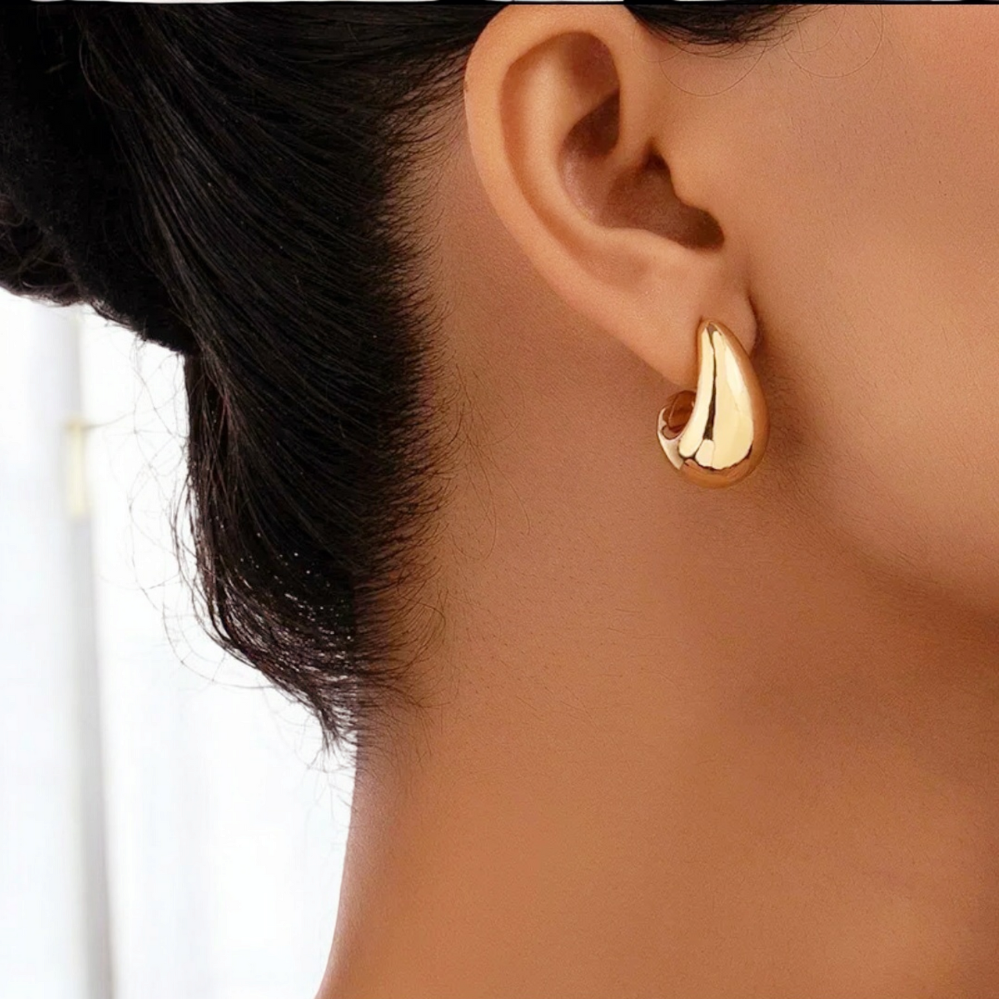 14k gold-plated C-shape Hoop Earrings