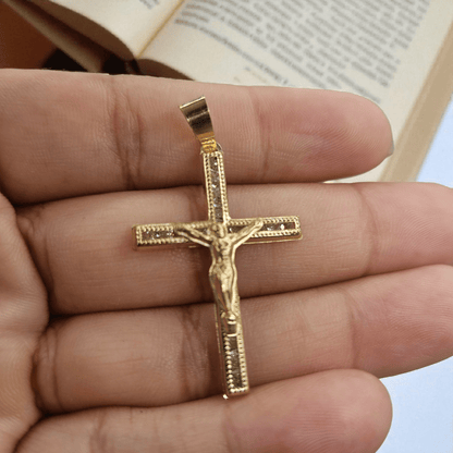 Crucifix 14K Gold Pendant Cross for Men and Women