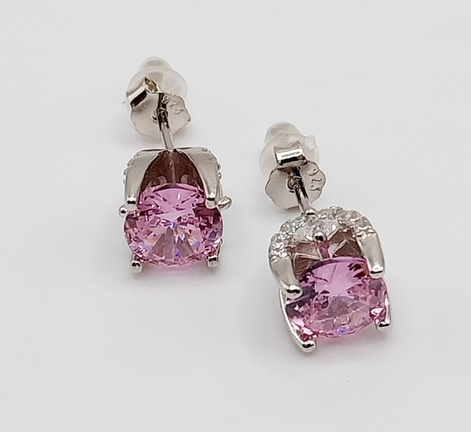 Flower Design with Cubic Zirconia Stud Earrings