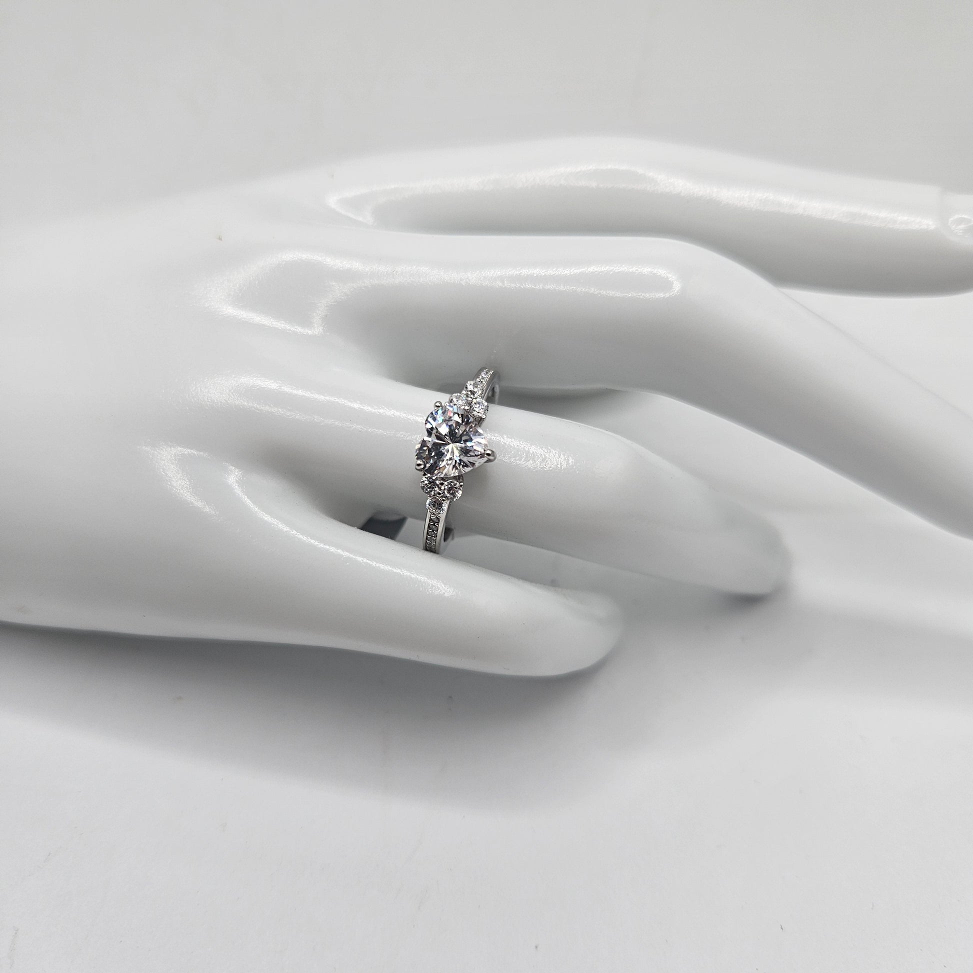 Heart Tree Stone Cubic Zirconia Silver Ring .925 Promise or Engagement Ring