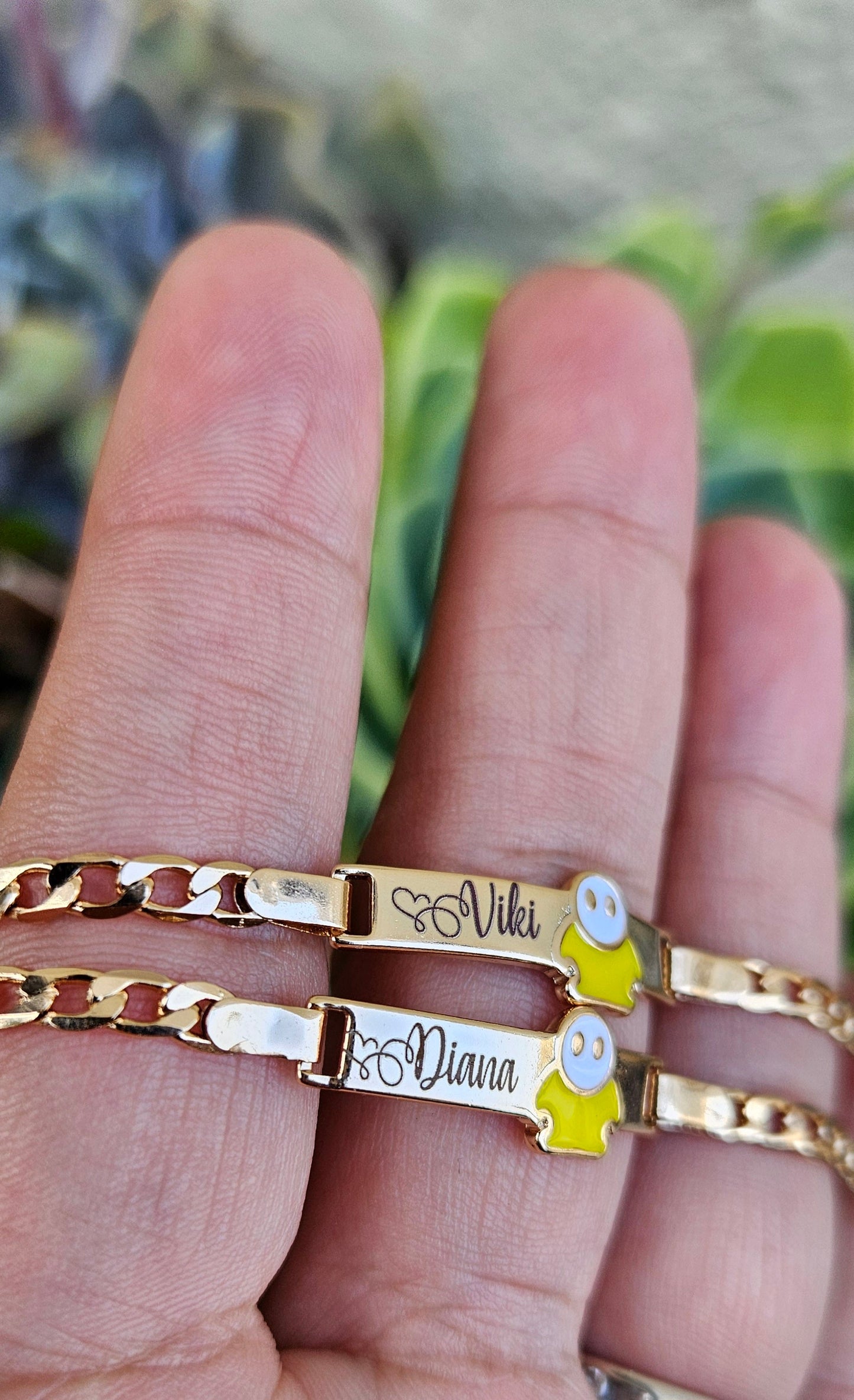 Kids 18k Rose Gold - Plated Figaro Name Plate Bracelet Customizable