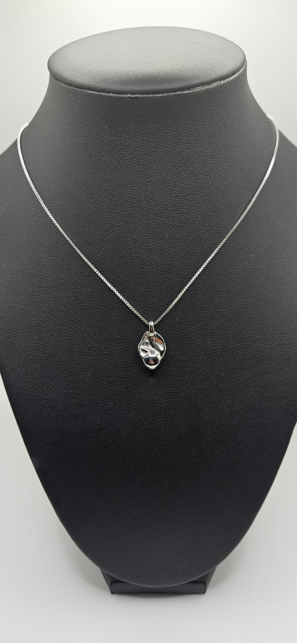 Necklaces in 14K Gold and Silver Plated