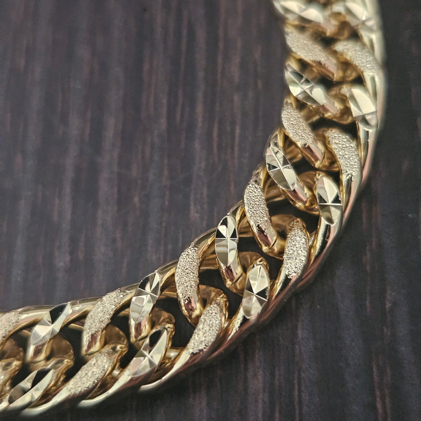 14K Gold Plated Bracelet Solid Fancy Design with Diamond Cut 8"L