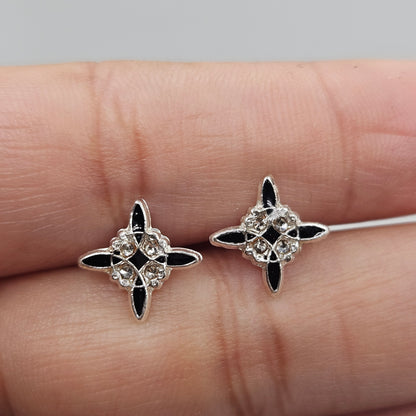 Nudo de Bruja Stud Earrings for Girls 925 Silver